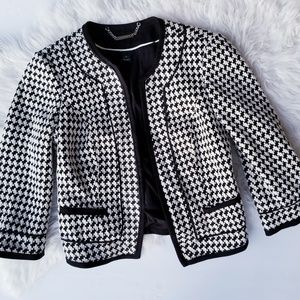 WHBM houndstooth 3/4 sleeve knit blazer